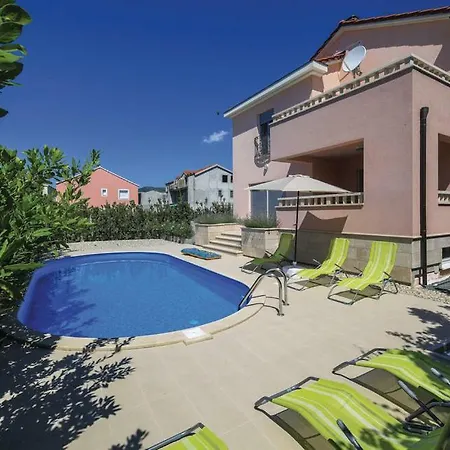 Villa Giulietta Kastela Exterior photo